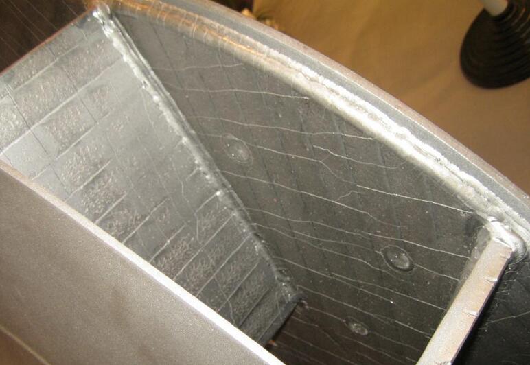 耐磨復(fù)合鋼板具有很好的發(fā)展和應(yīng)用前景 耐磨復(fù)合鋼板具有很好的發(fā)展和應(yīng)用前景